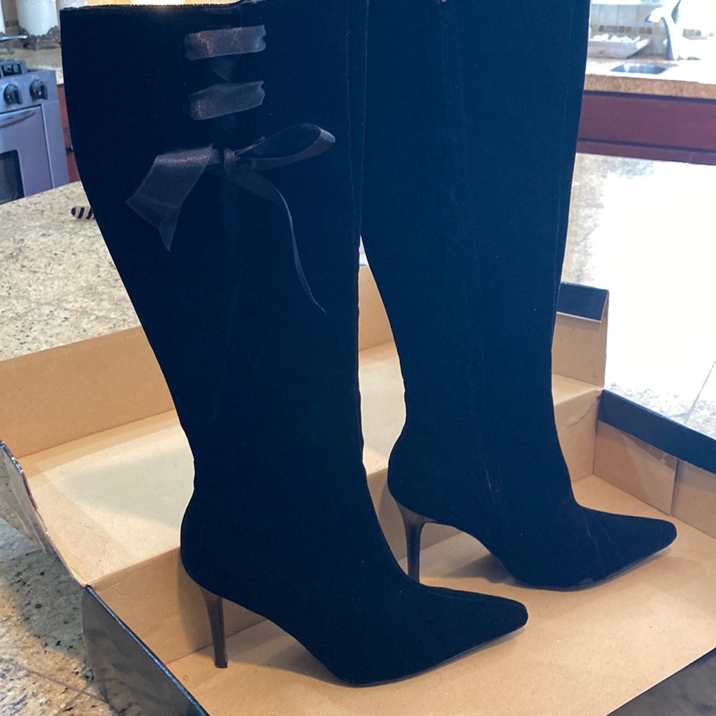 Colin Stuart Black Velvet Boots With Bows